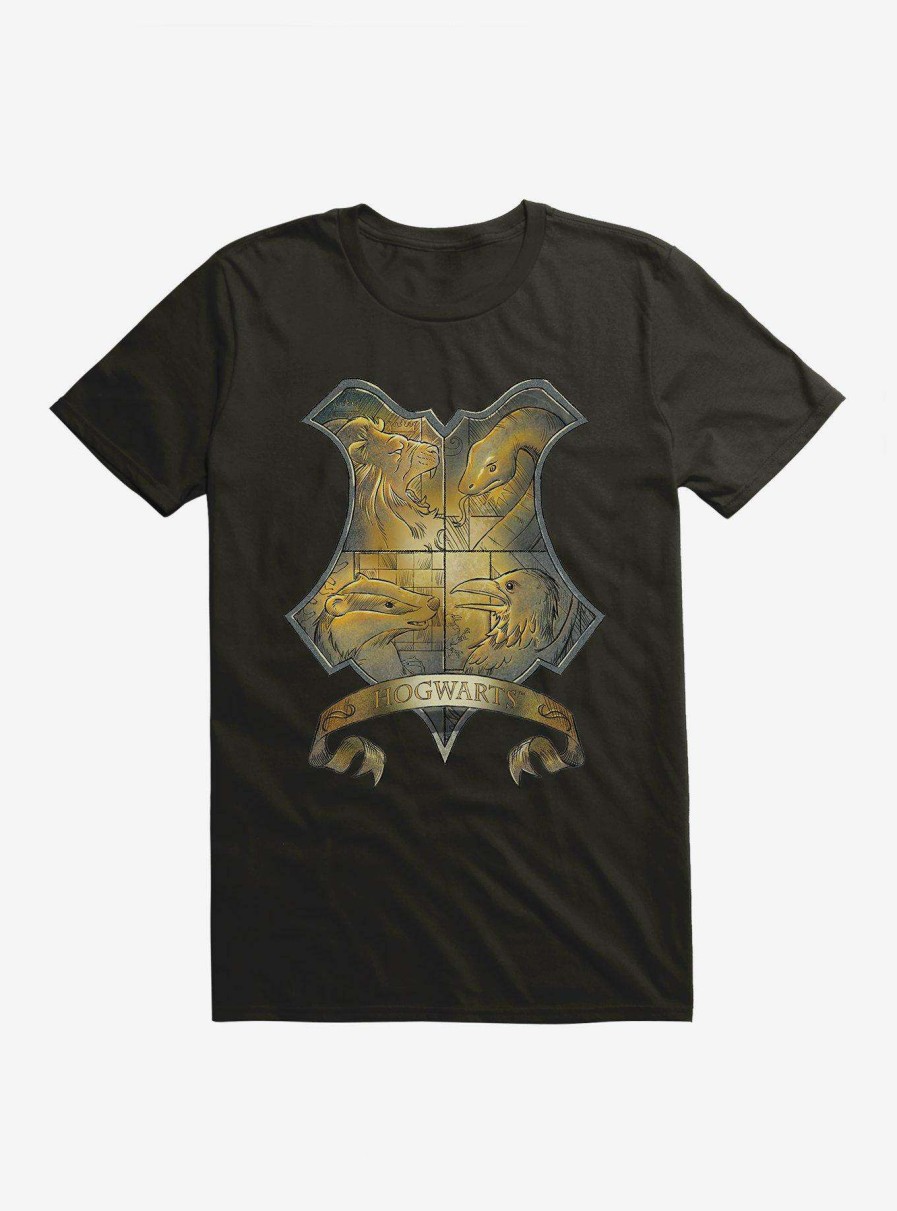 Clothing * | Shoping Harry Potter Hogwarts Crest Illustrated T-Shirt