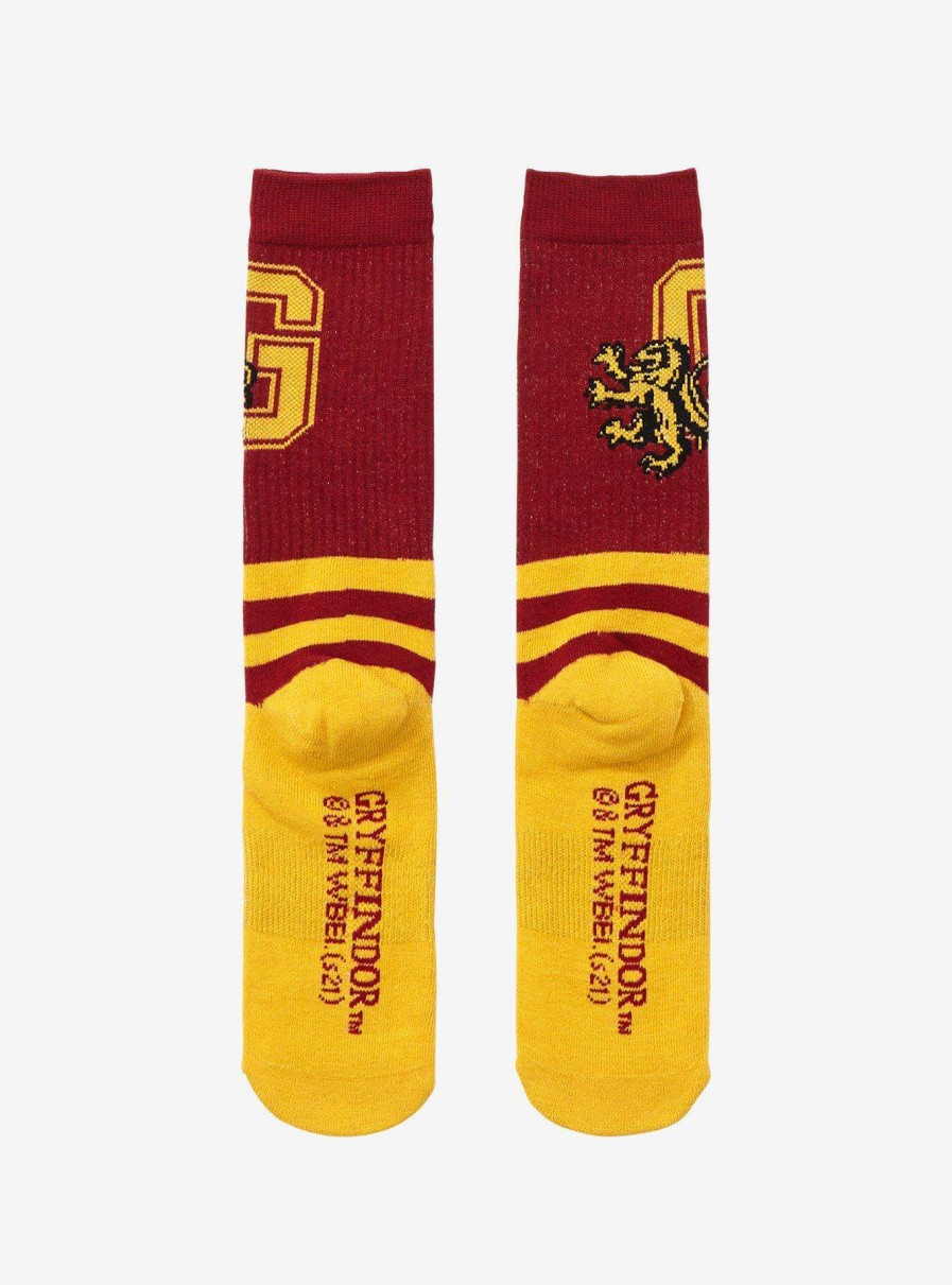 Accessories * | Harry Potter Gryffindor Collegiate Crew Socks Boxlunch Exclusive Store